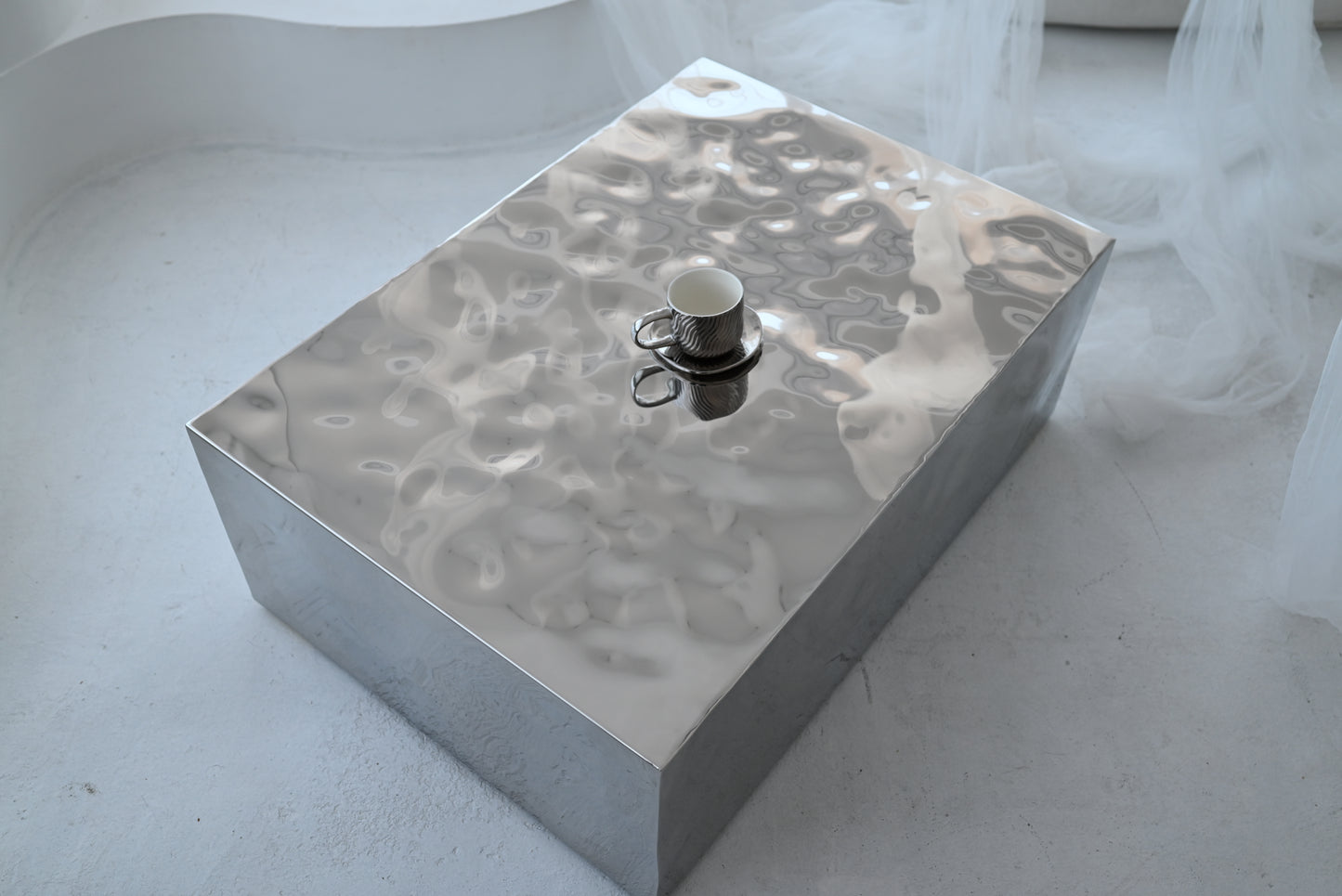 MIRAGE — Sculptural Stainless Steel Table