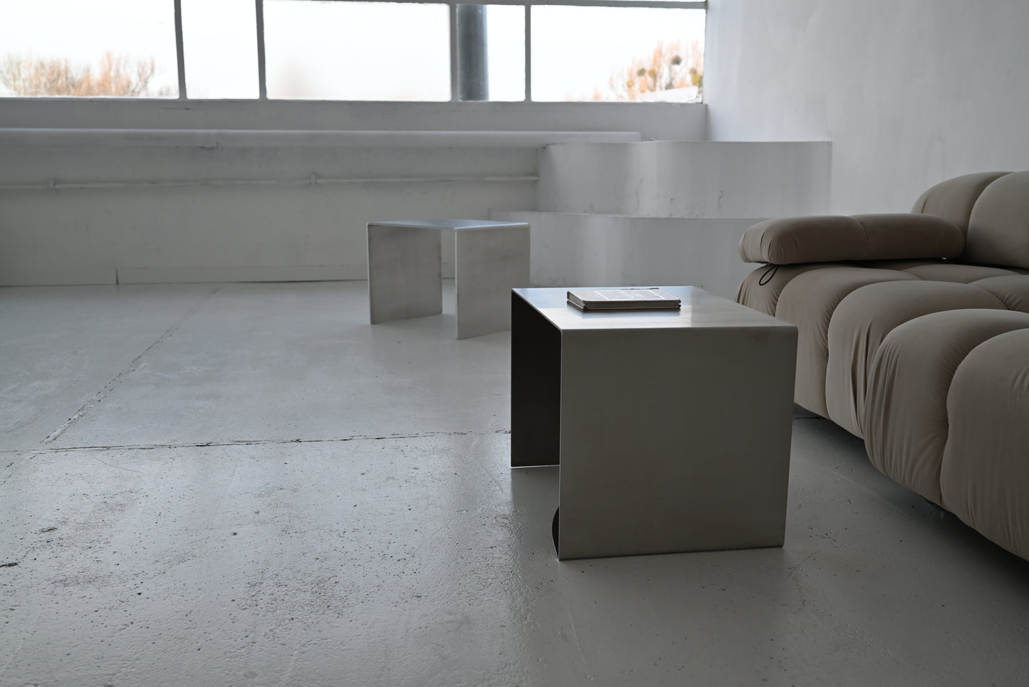 VELIENTO Stainless Steel Side Table