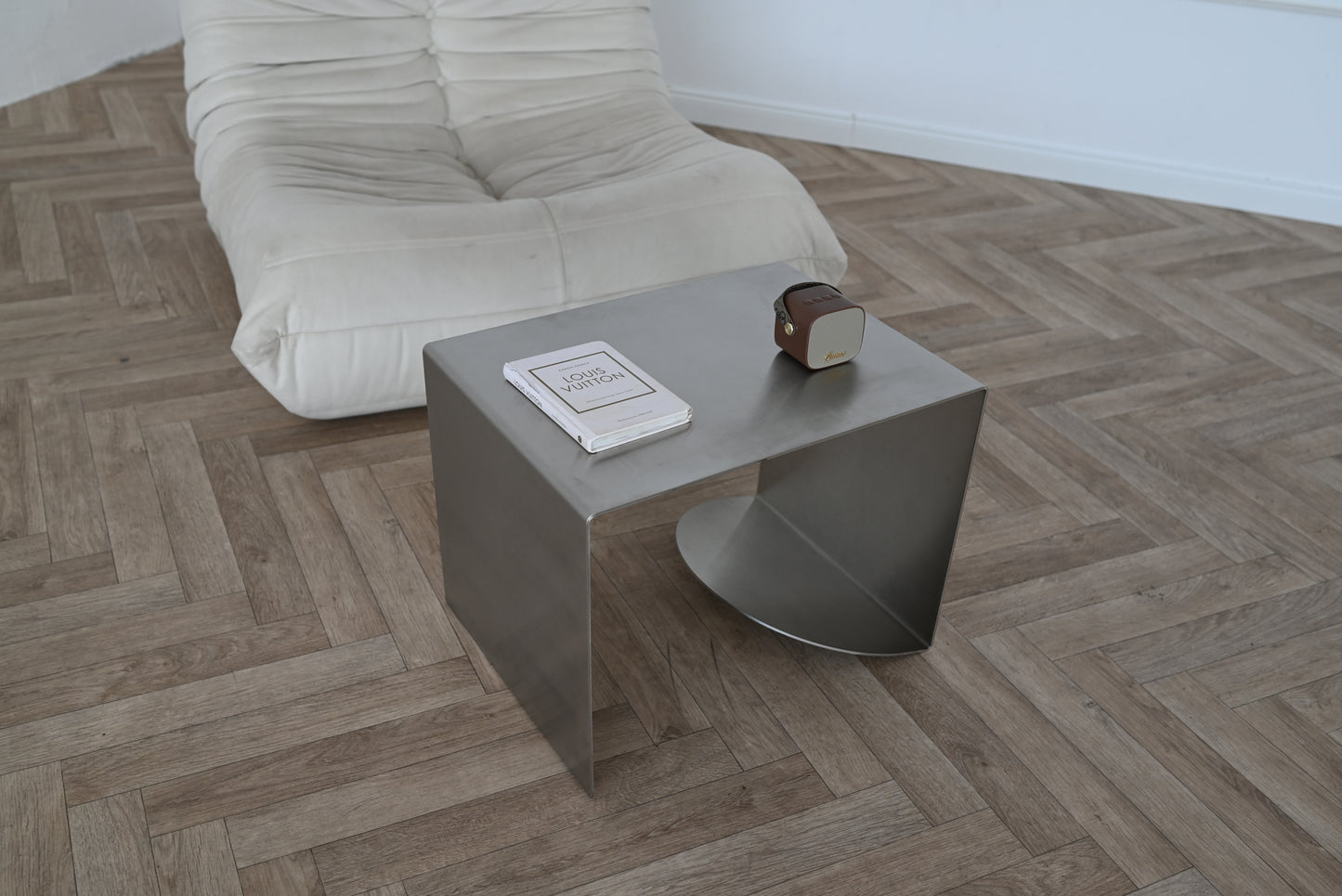 VELIENTO Stainless Steel Side Table