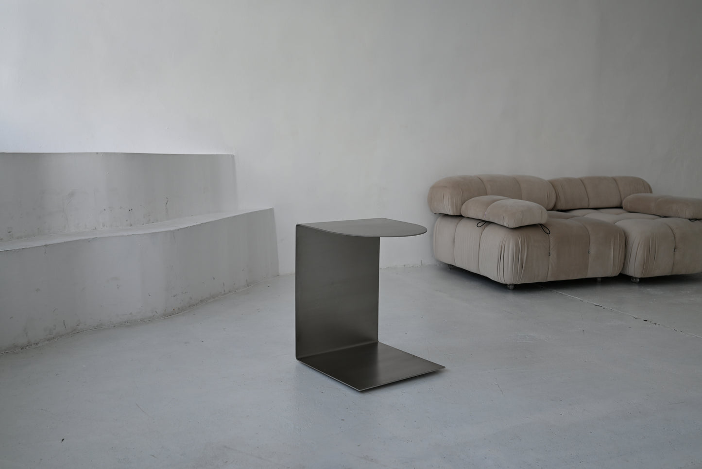 C-Shaped Stainless Steel Sofa Table – Handmade Minimalist Side Table