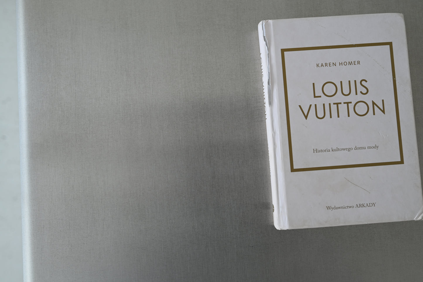 Minimalist Aluminum Side Table 10mm | Modern Sculptural Accent Table