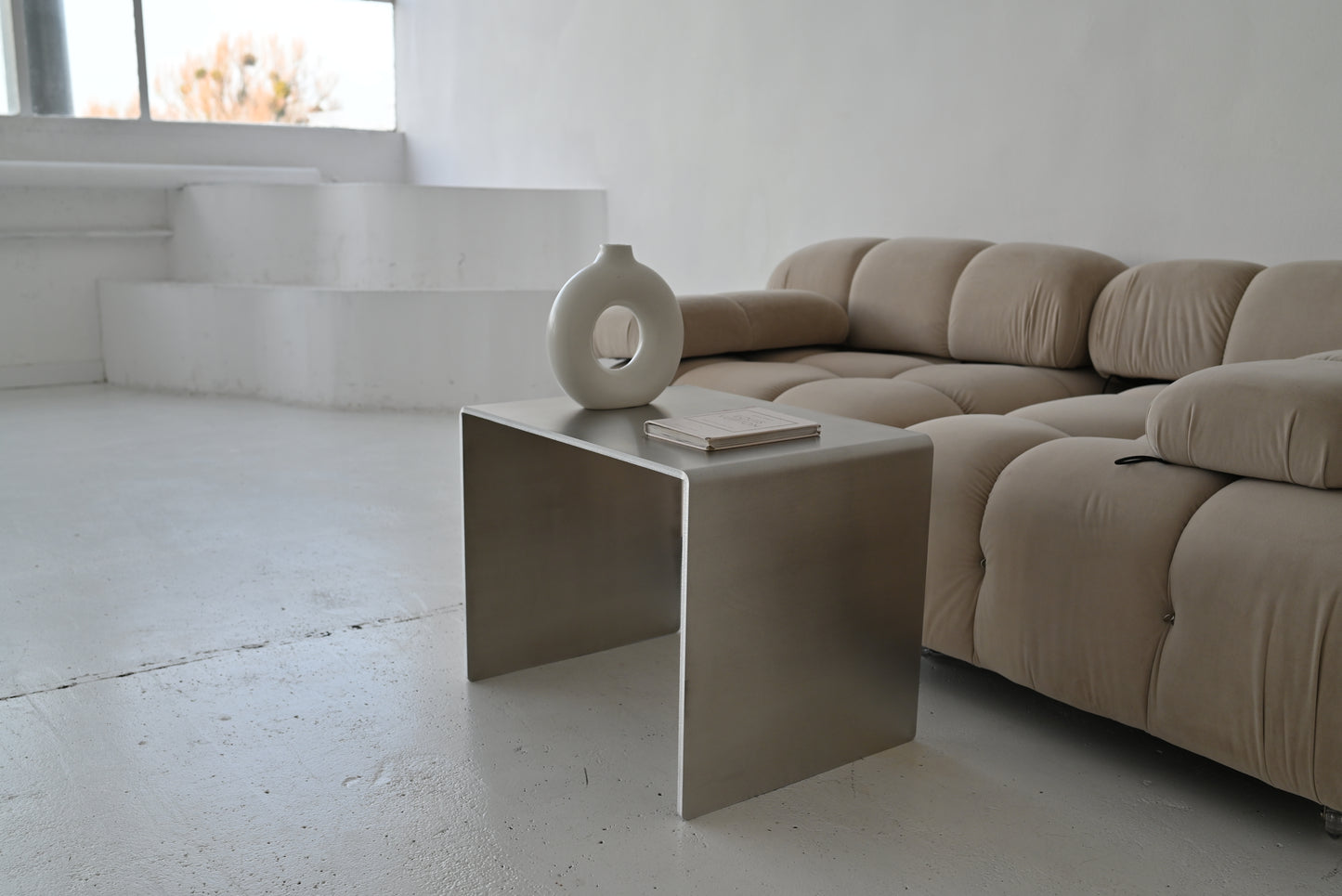 Minimalist Aluminum Side Table 10mm | Modern Sculptural Accent Table