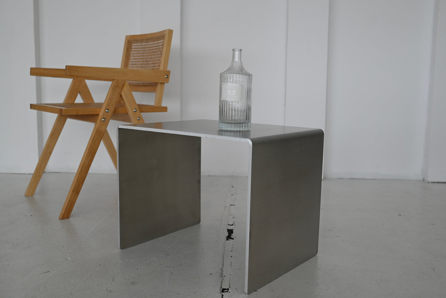 Minimalist Aluminum Side Table 10mm | Modern Sculptural Accent Table