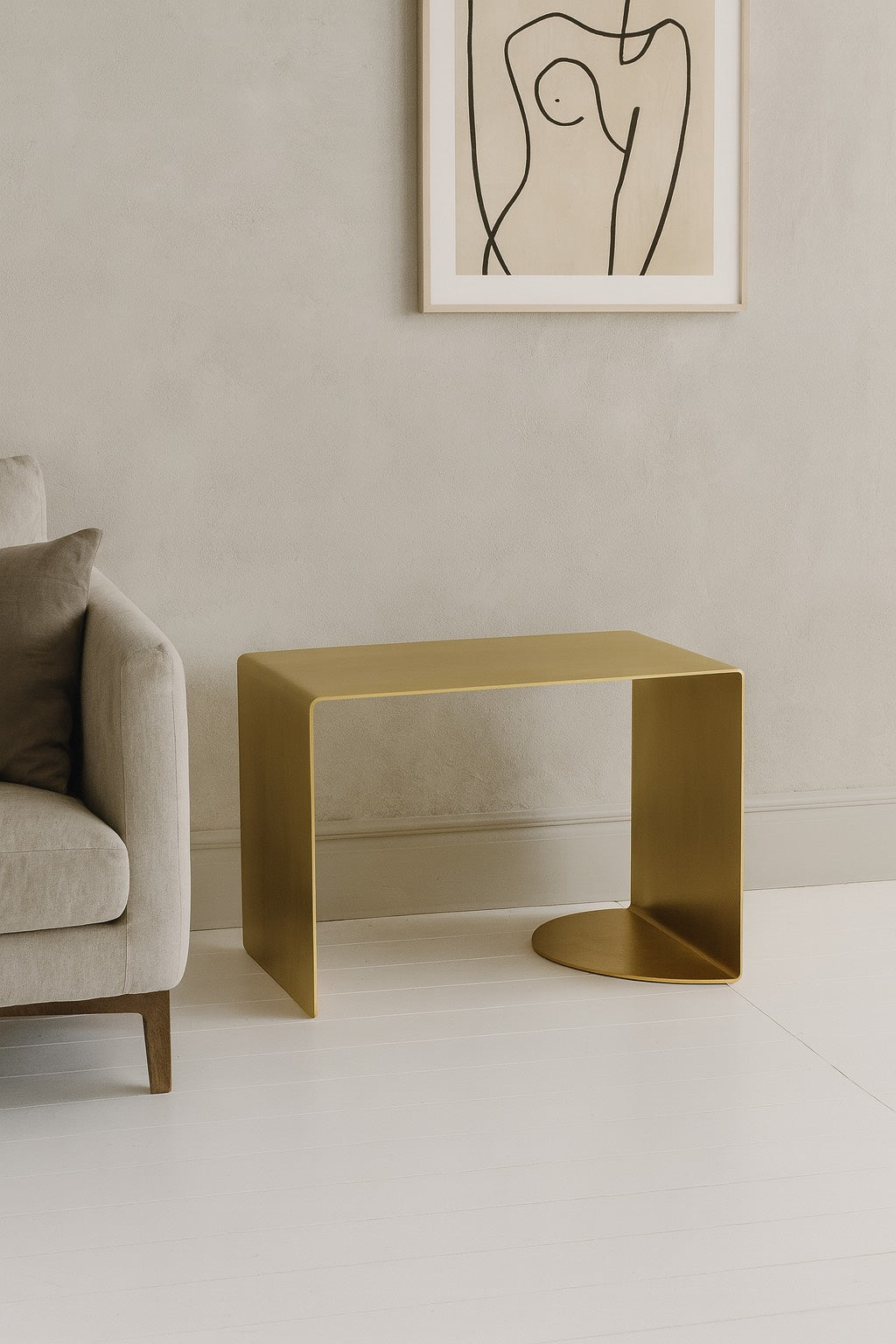 veliento brushed brass table